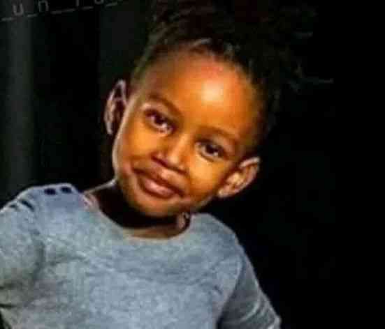 Imagine sey your mama born you because she needed an Iphone | MirrorLog